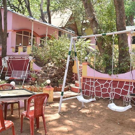 Green Hill Resort Matheran Extérieur photo
