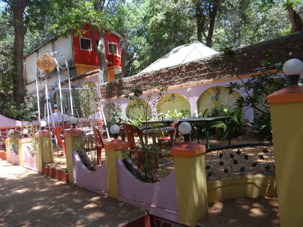 Green Hill Resort Matheran Extérieur photo