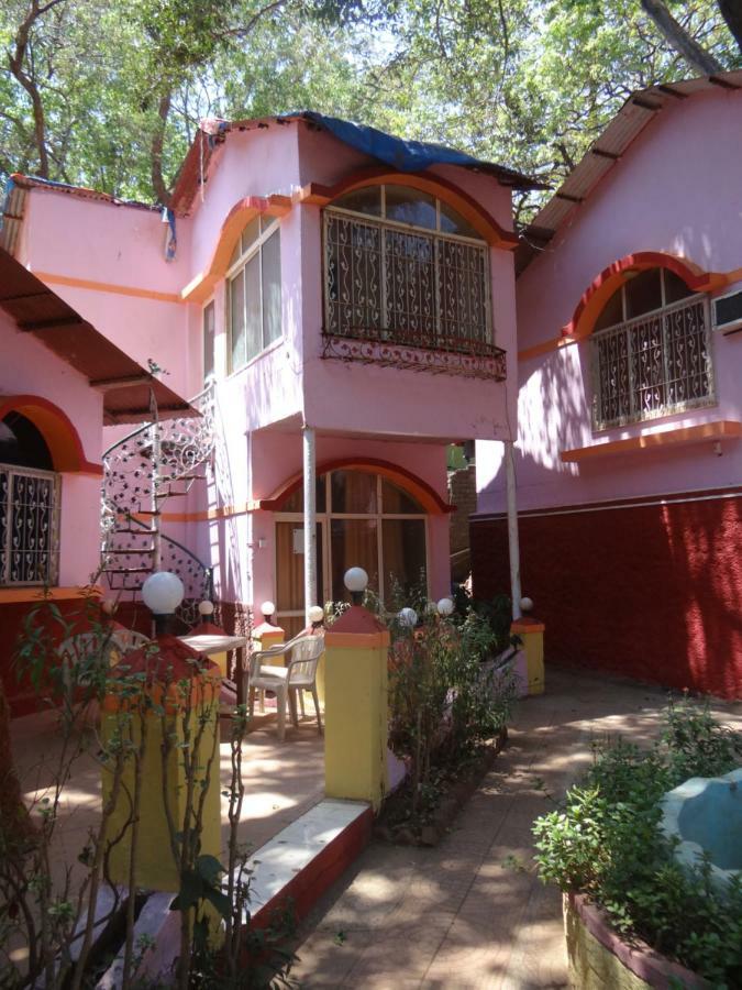 Green Hill Resort Matheran Extérieur photo